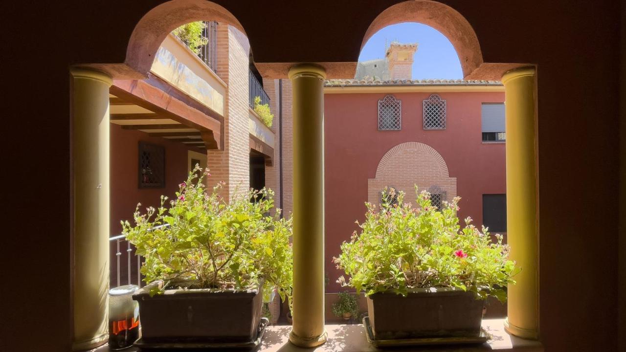 El Capricho De Ana - Apartamentos Aloha Toledo Eksteriør bilde
